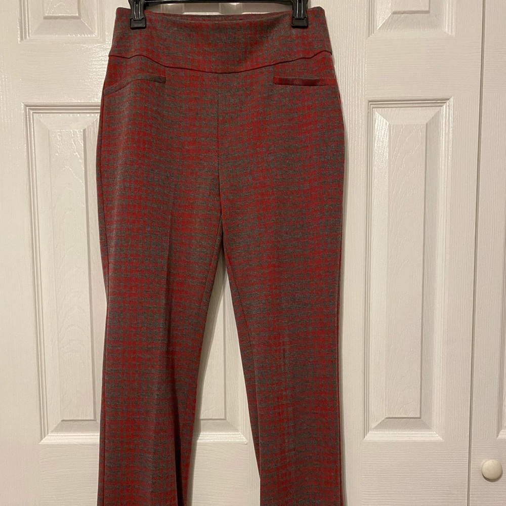 New York & Company 7th Avenue Design Studio Pants, Size S, Brown